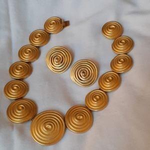 Gold Lookish Necklace W/Earrings